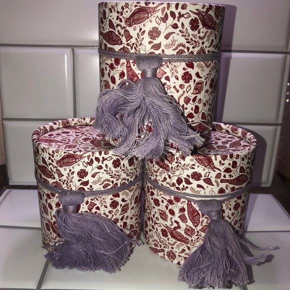 3 Jar Holiday Candle Set - Picture 3 of 3